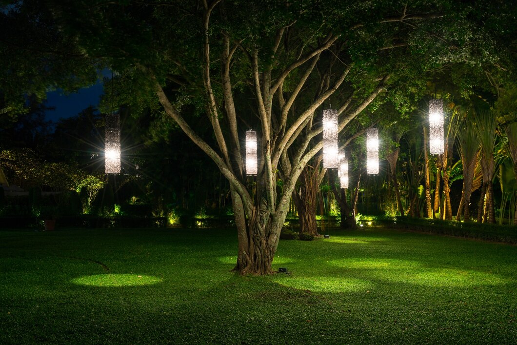 Czy warto inwestować w inteligentne oświetlenie do ogrodu?